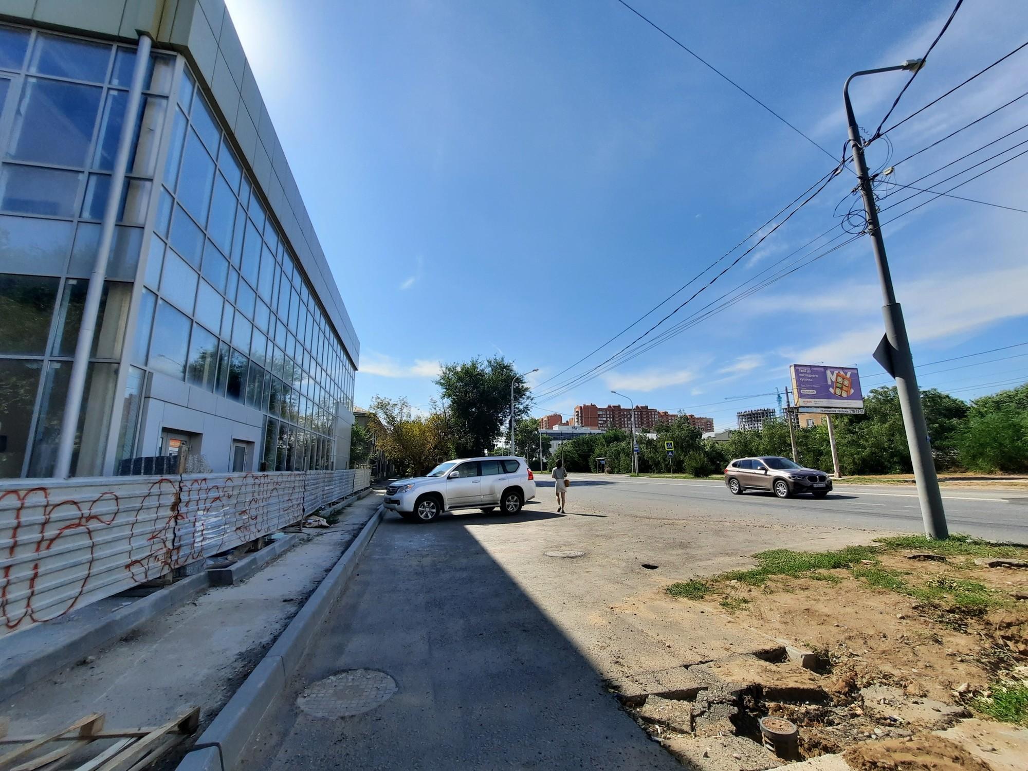 Сдать офис, помещение под офис за 32 500 рублей на г. Астрахань, Ленинский район, ул. Латышева, 16Б