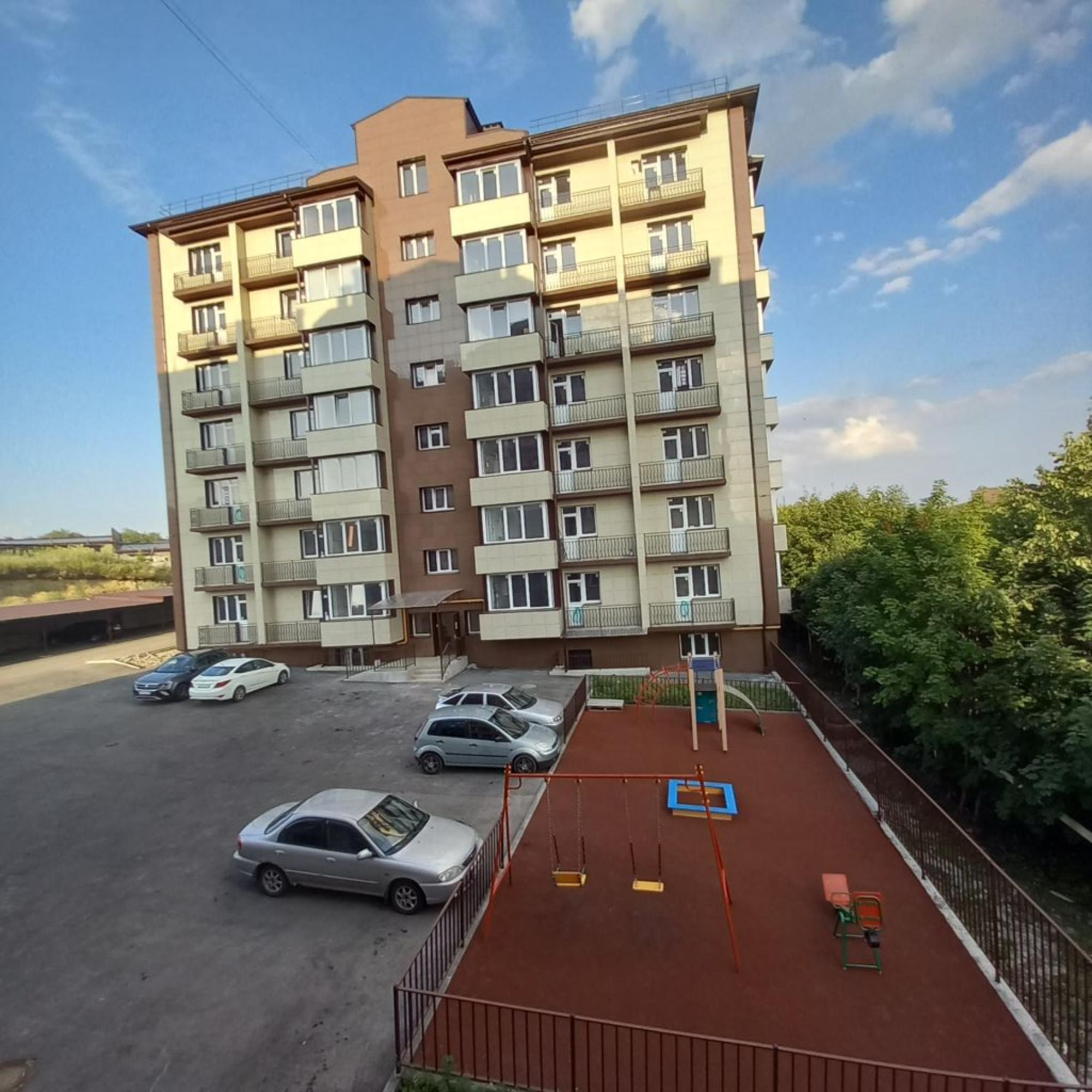 Купить квартиру за 3 550 000 рублей на Кленовая ул, 6