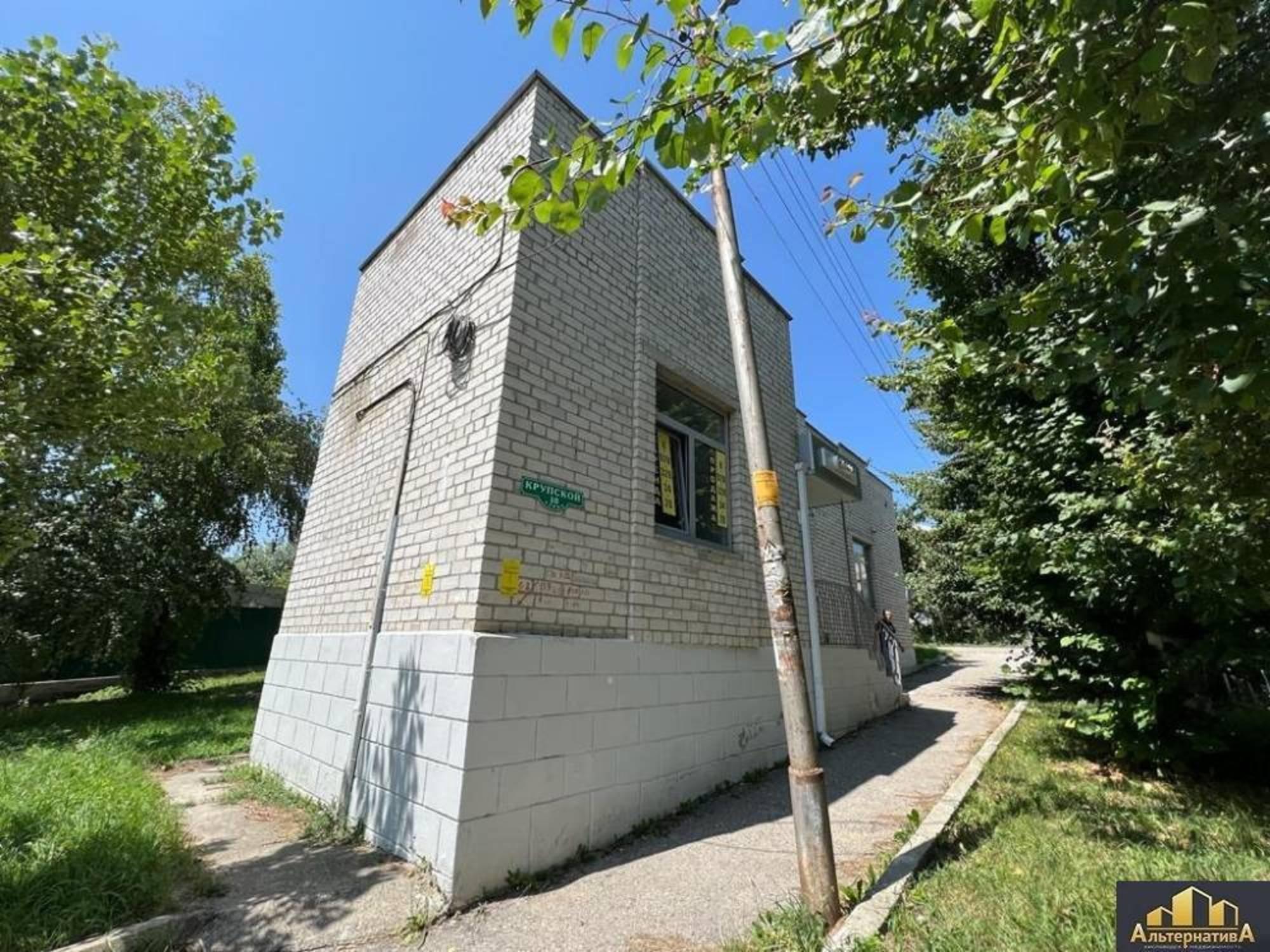 Купить помещение свободного назначения за 10 000 000 рублей на Крупской ул.