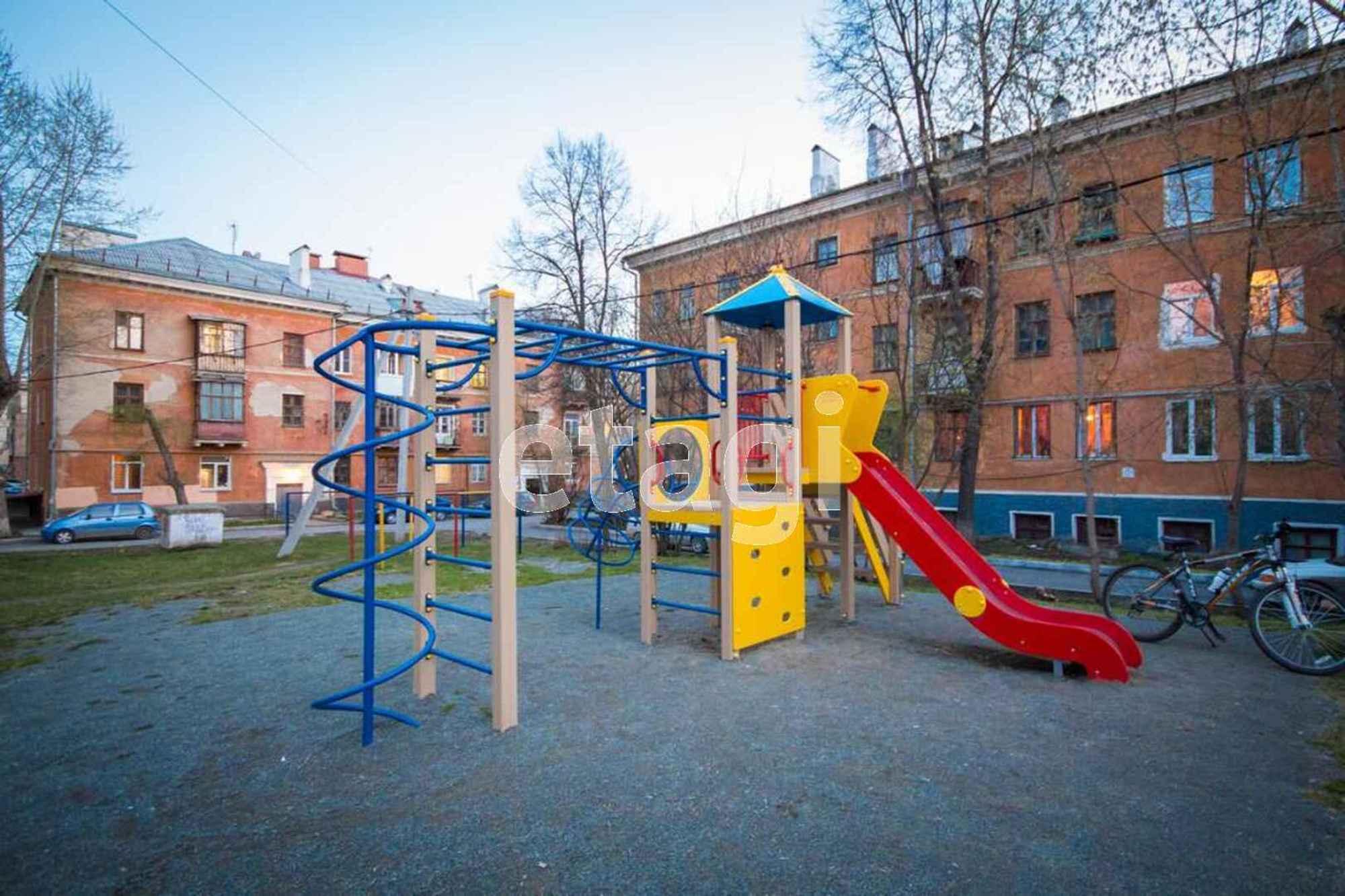 Купить квартиру за 7 150 000 рублей на Бажова, 39