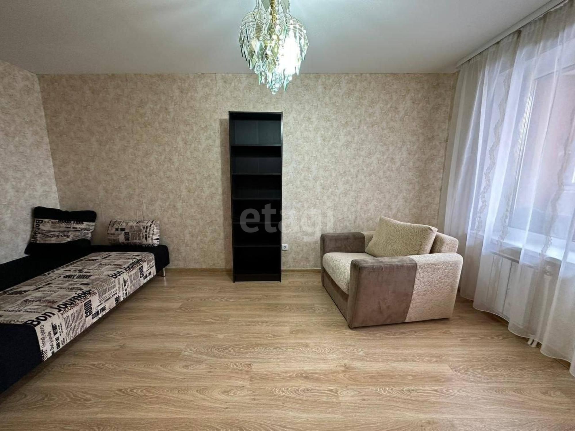Купить квартиру за 4 350 000 рублей на Рощинская, 44
