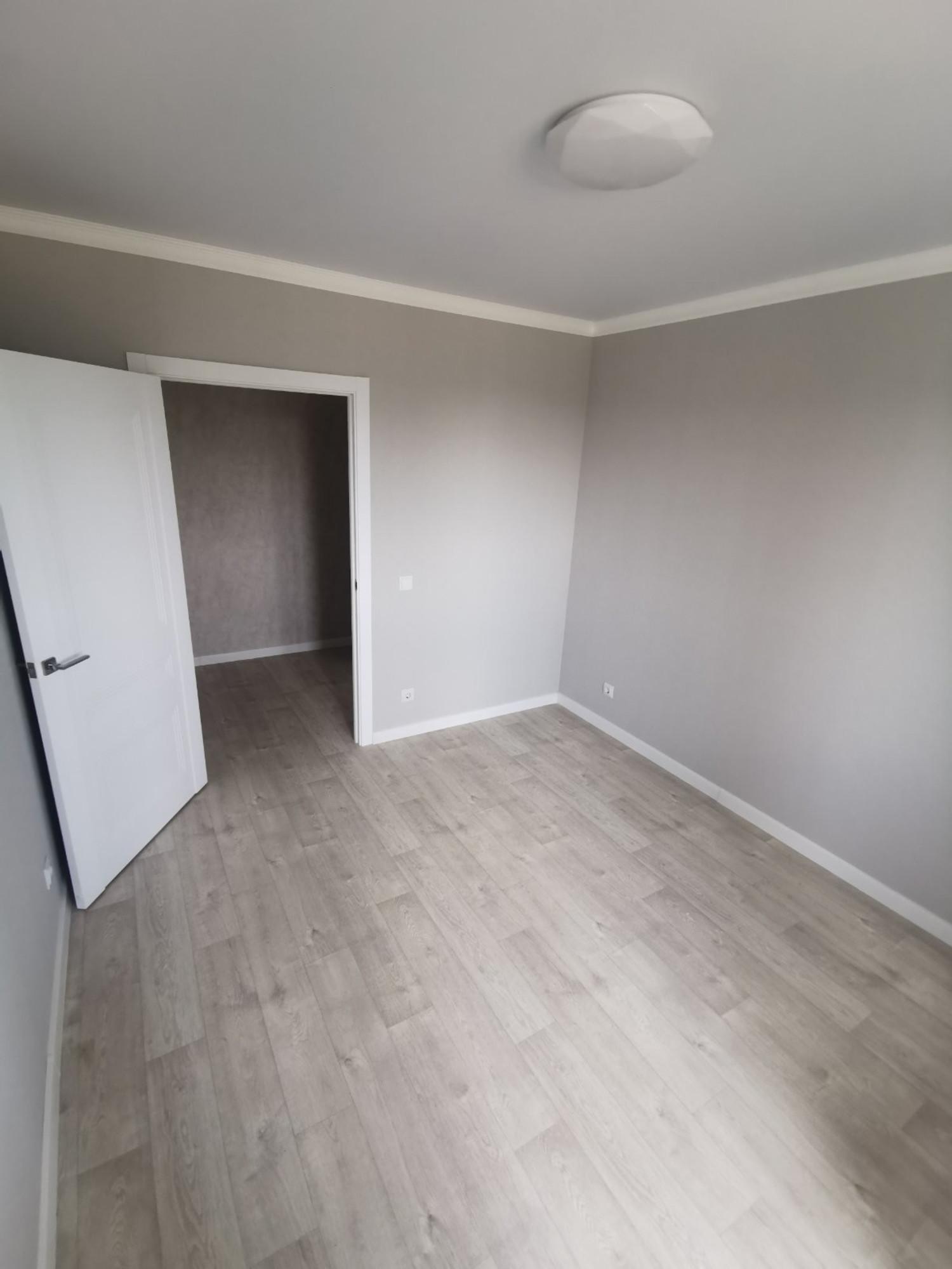 Купить квартиру за 3 848 000 рублей на улица Юркина, 10
