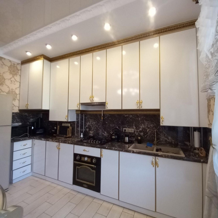 2-комн квартира Интернациональная ул, 35