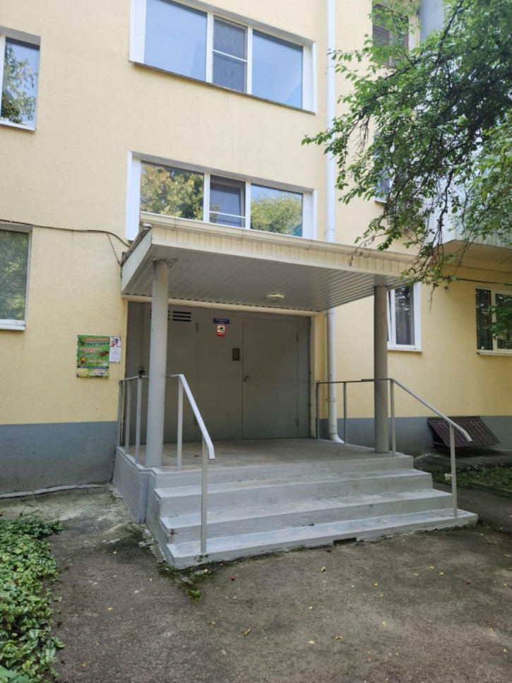 3-комн квартира Шпаковская ул, 94к1