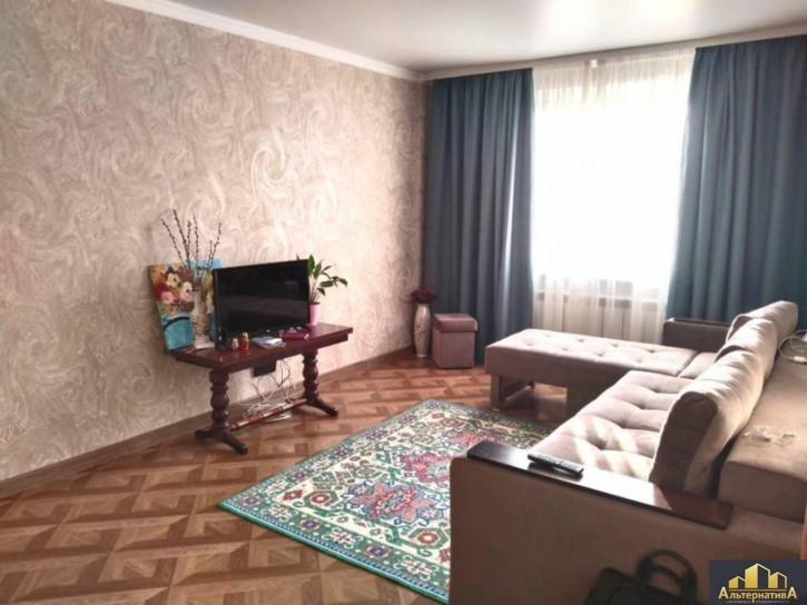 3-комн квартира Расковой Марины ул.