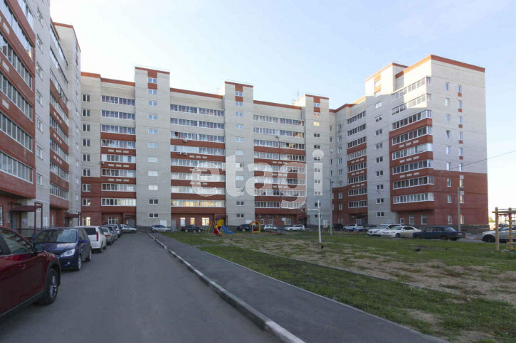 1-комн квартира Конева, 40