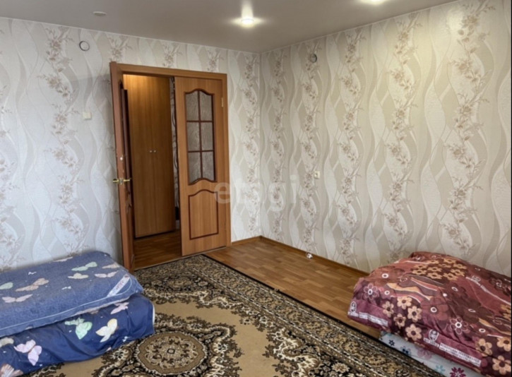 4-комн квартира Олимпийская, 36
