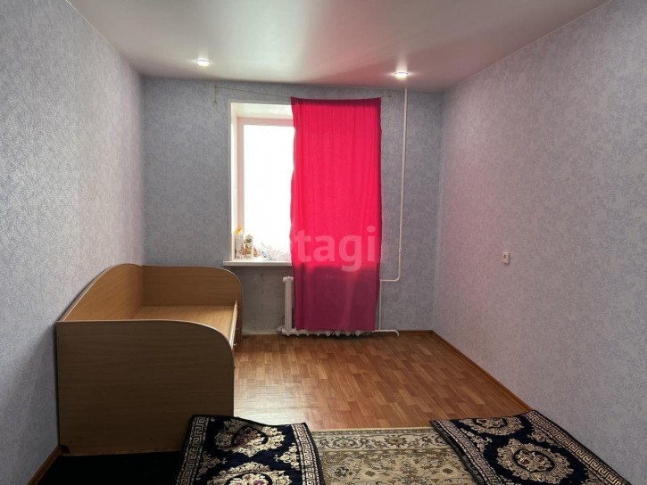 4-комн квартира Олимпийская, 36