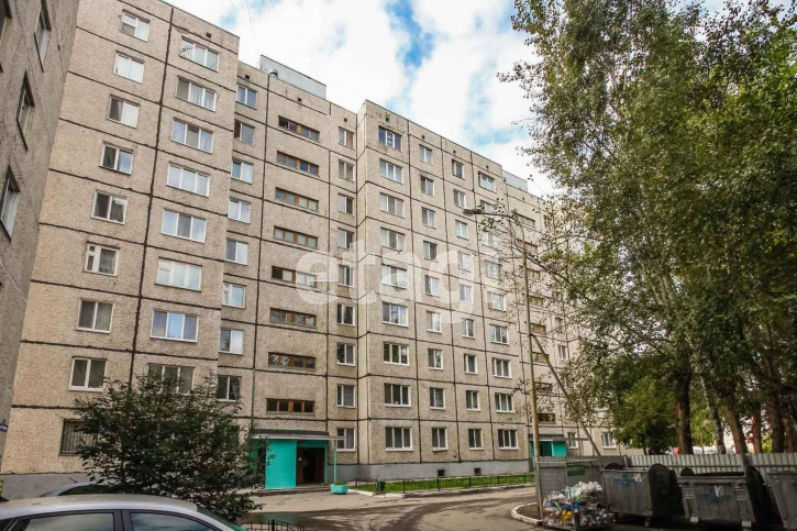 2-комн квартира Республики, 221