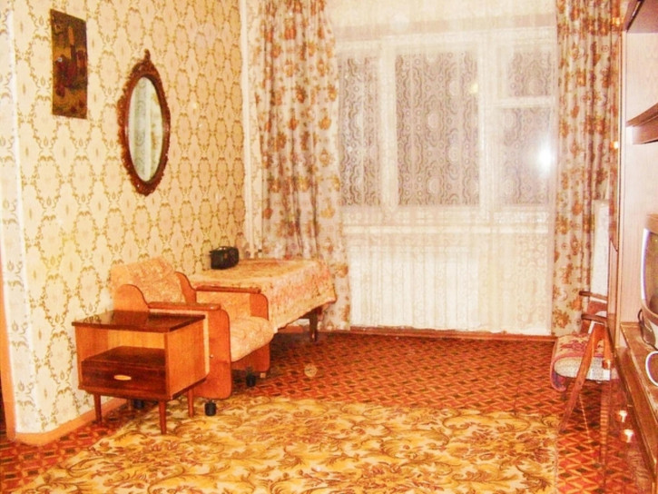 2-комн квартира улица Дунаева