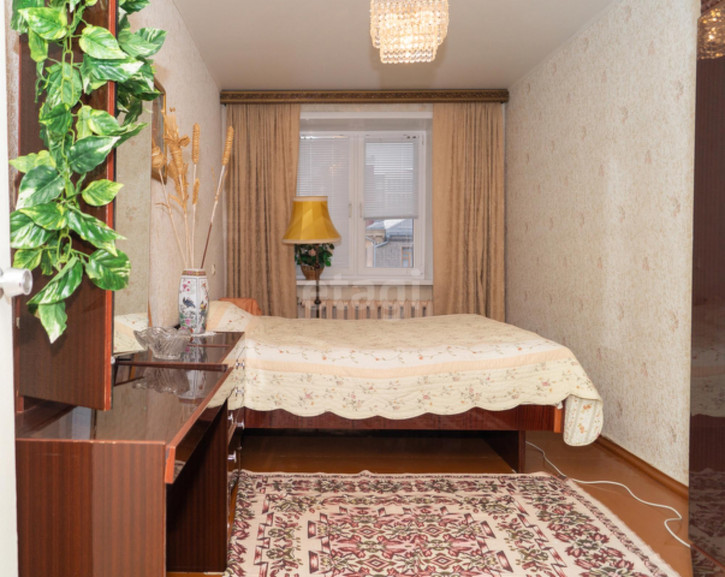 3-комн квартира улица Кузнецова