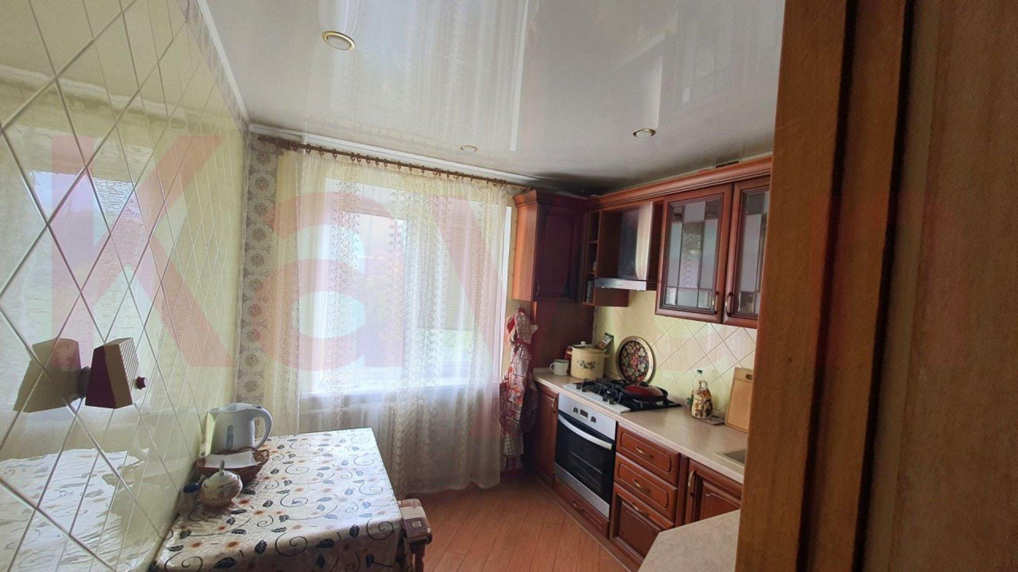 Купить квартиру за 10 300 000 рублей на Дзержинского проспект