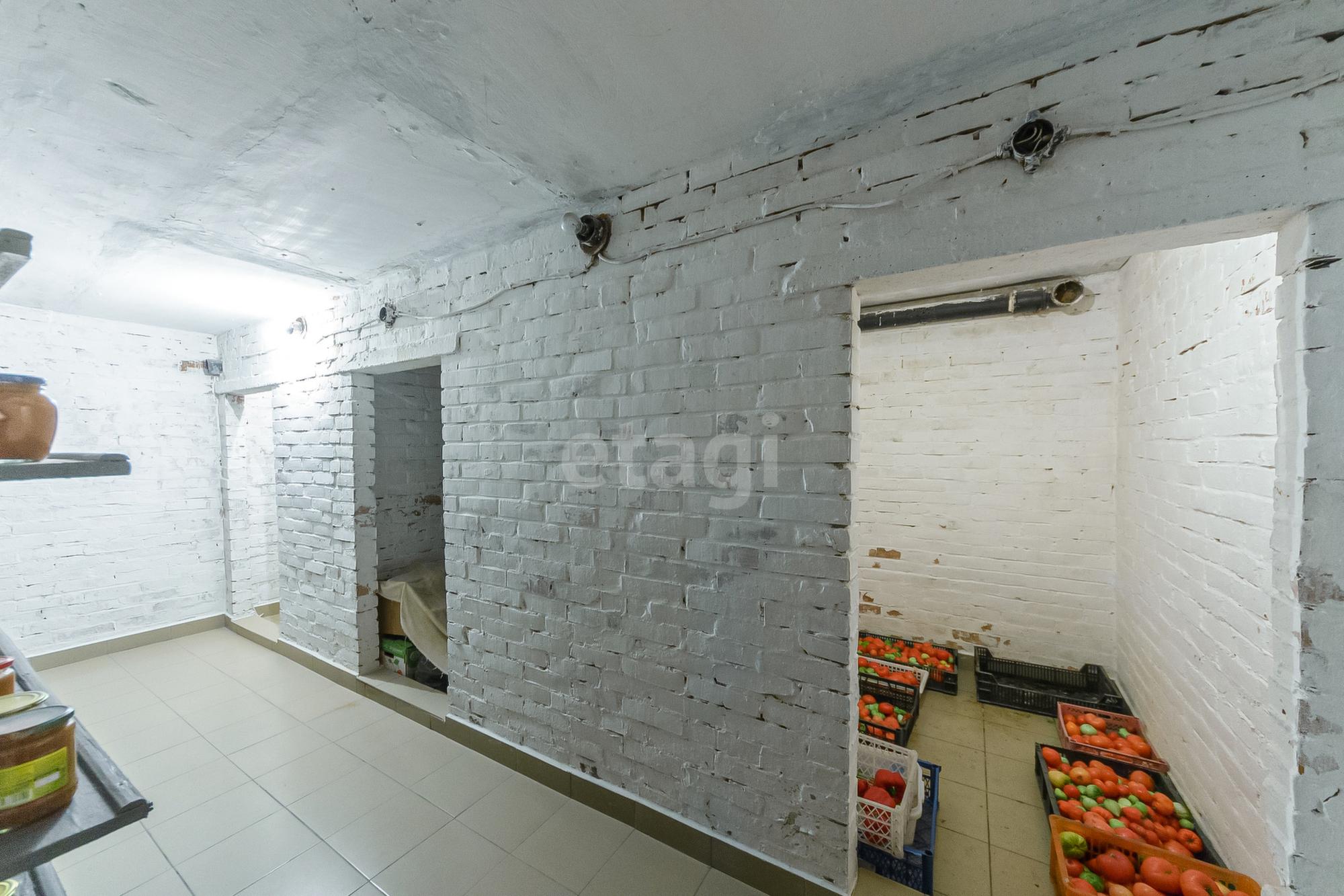 Купить дачу, дом, коттедж за 48 000 000 рублей на Широтная, 257