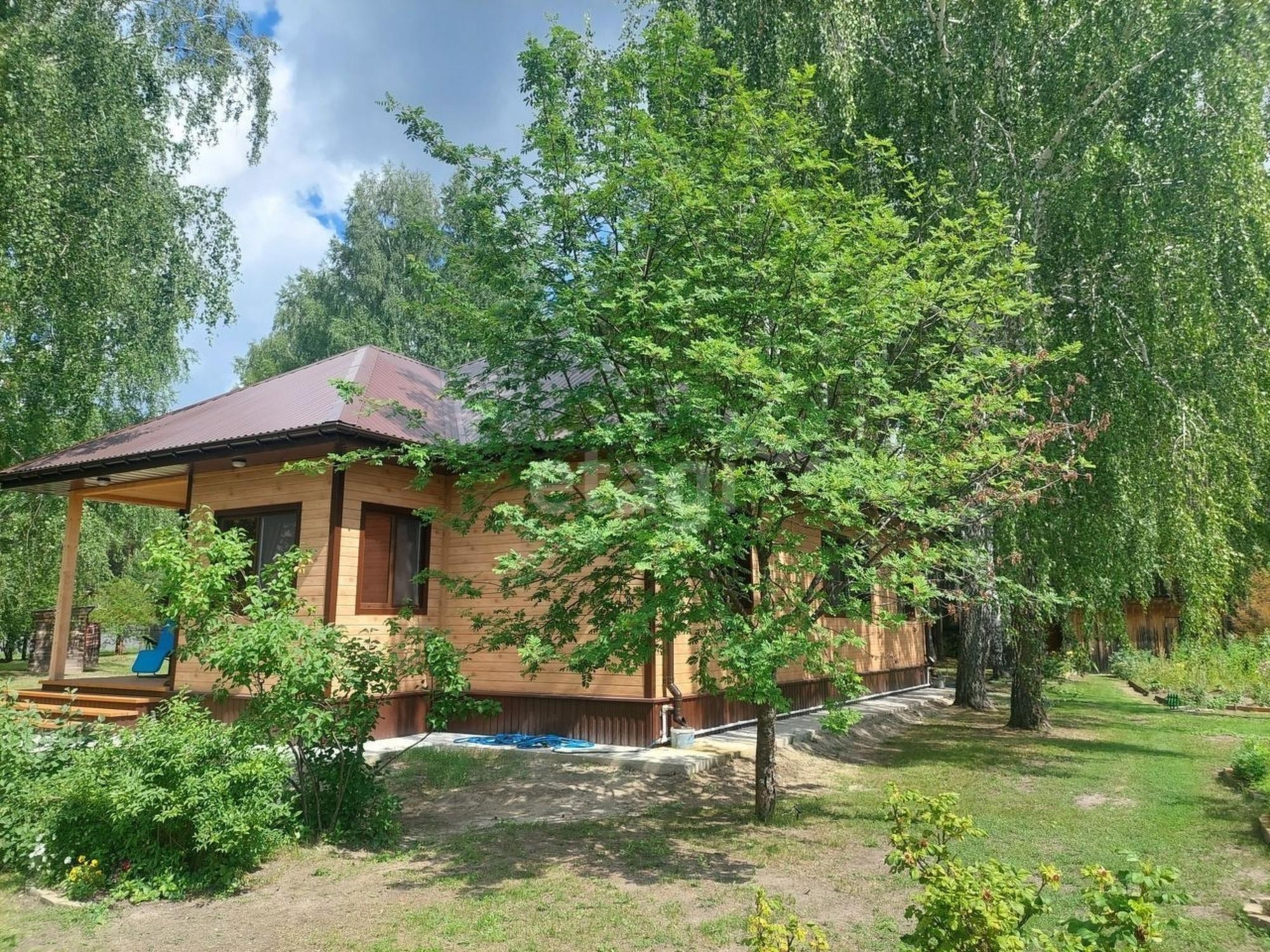 Купить дачу, дом, коттедж за 12 150 000 рублей на Центральная, 57