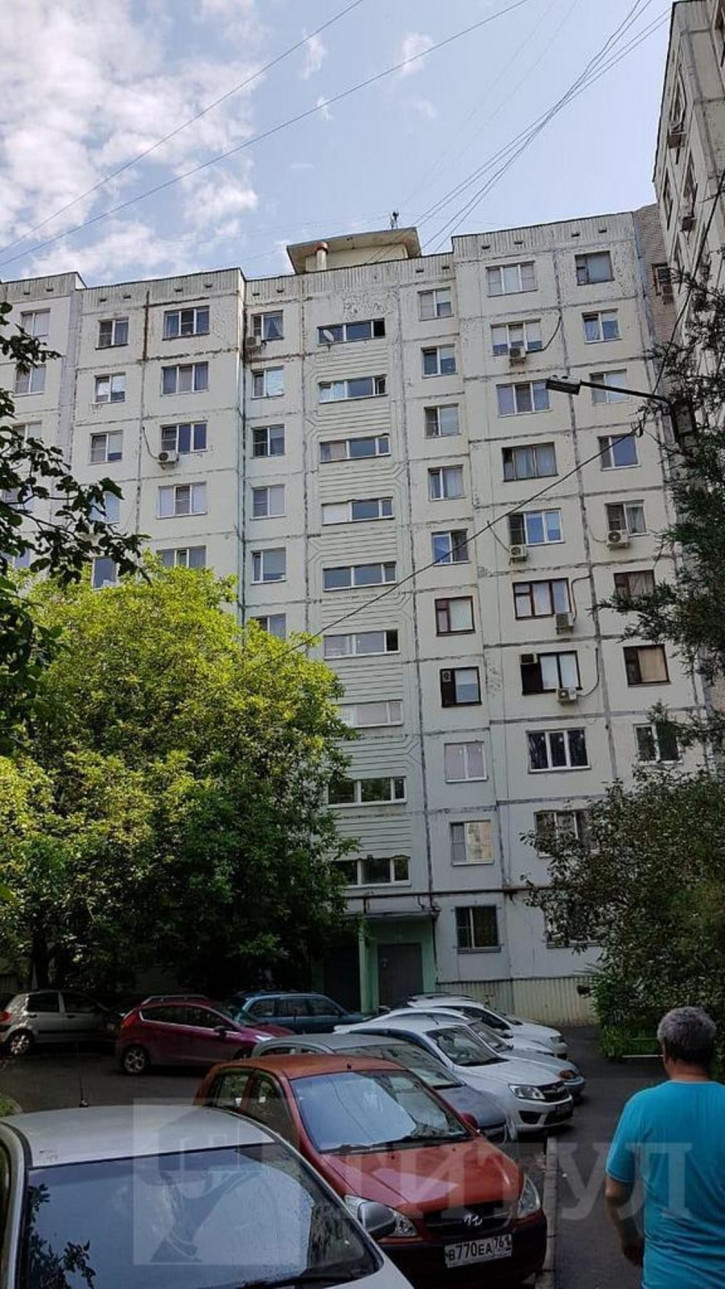 3-комн квартира Стройгородок