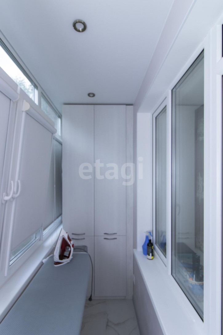 3-комн квартира Немцова, 71