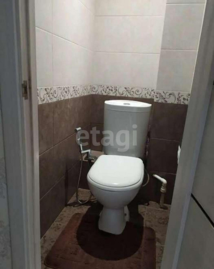 4-комн квартира Домостроителей, 10