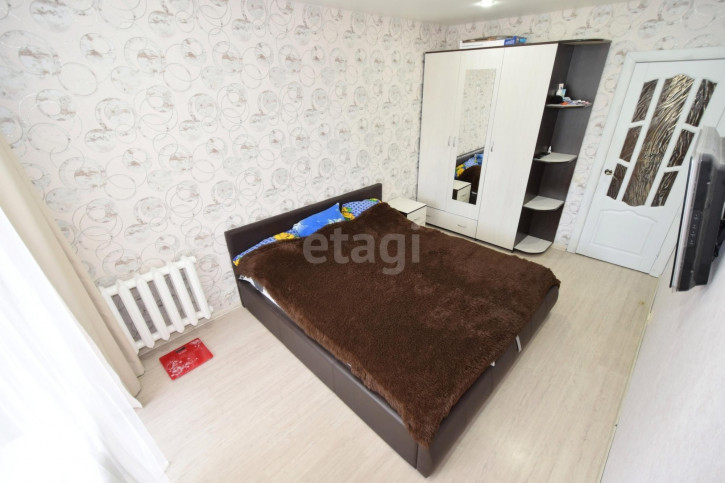 3-комн квартира Домостроителей, 4