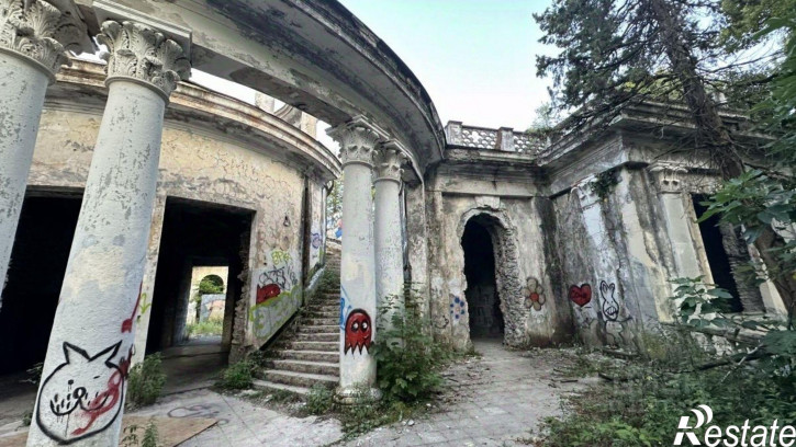 Отдельное здание Бобринка снт, Дорога на Большой Ахун ул, 158/4