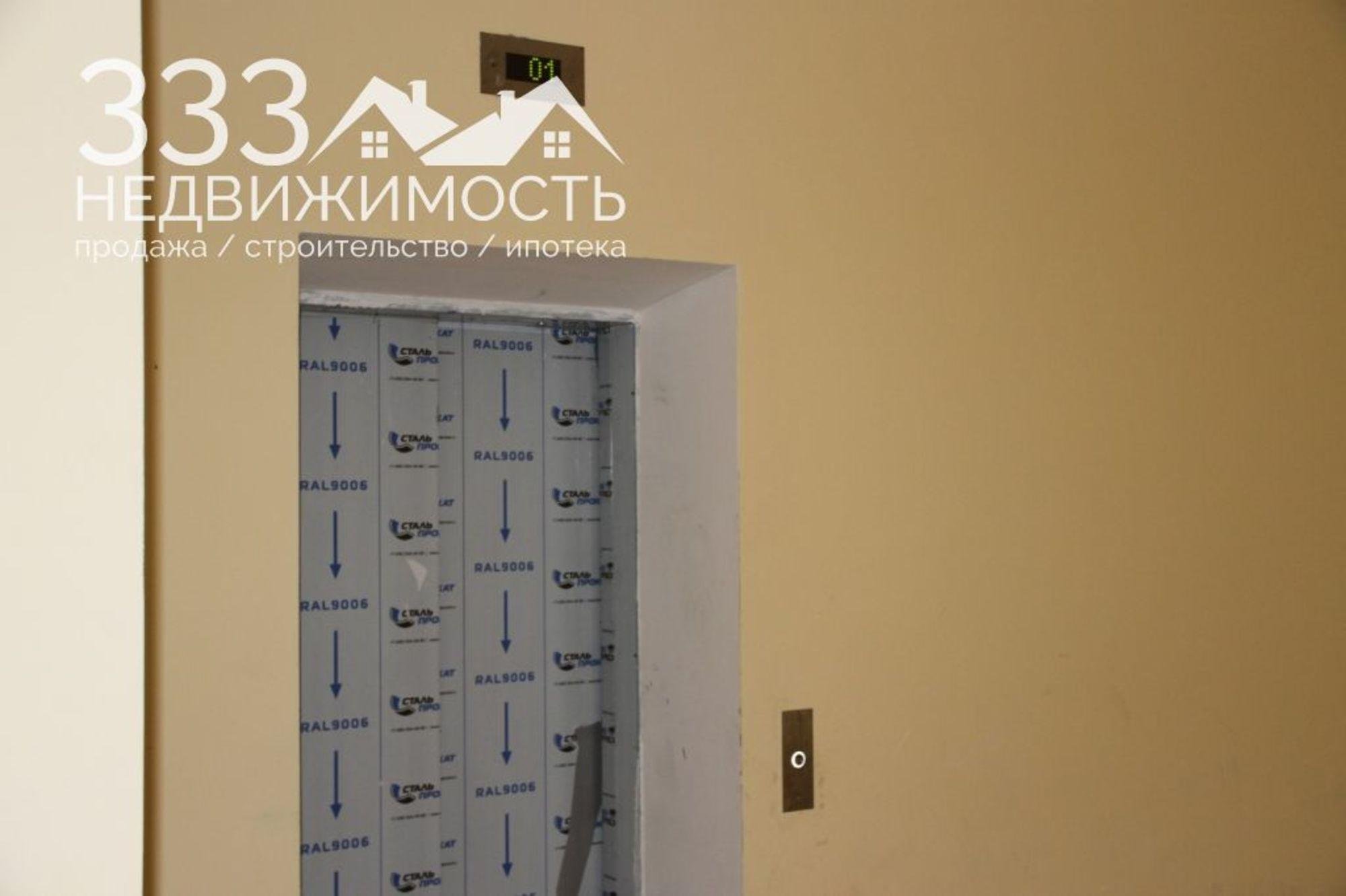 Купить квартиру за 7 225 000 рублей на Курсантов Кировцев ул, 15