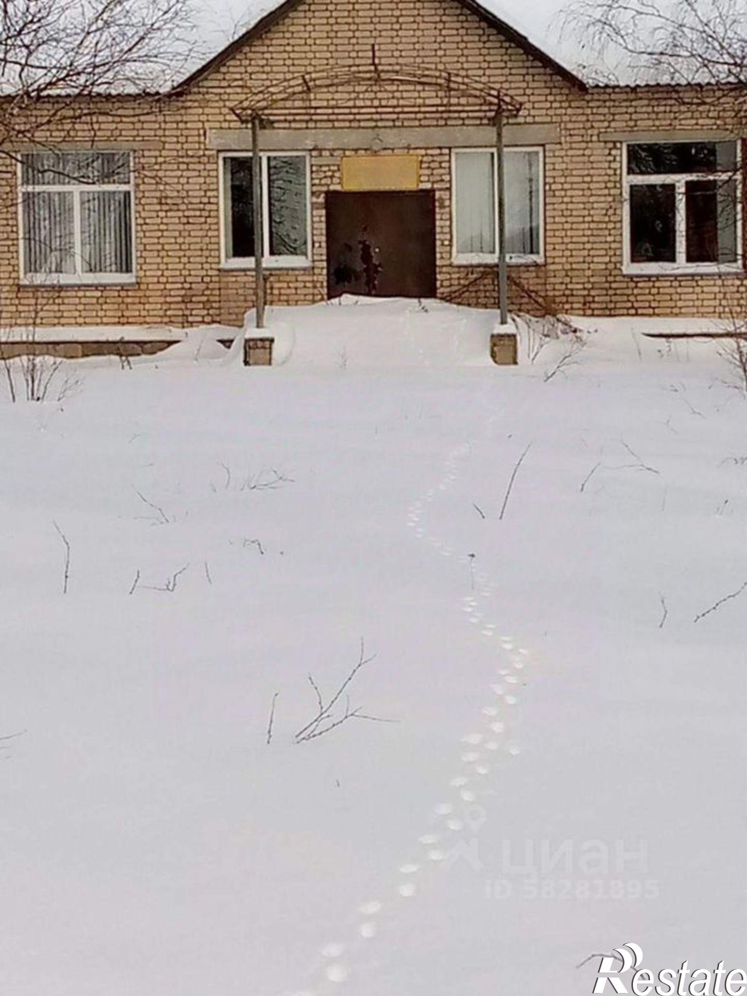 Купить производственную площадь за 35 010 000 рублей на Барятинский район, деревня Шемелинки, Центральная улица, 2