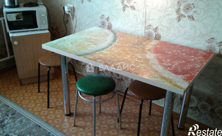 2-комн квартира 4-й микрорайон, 32