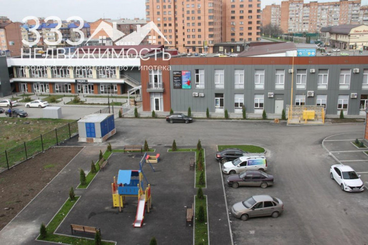 3-комн квартира в новом доме Курсантов Кировцев ул, 15