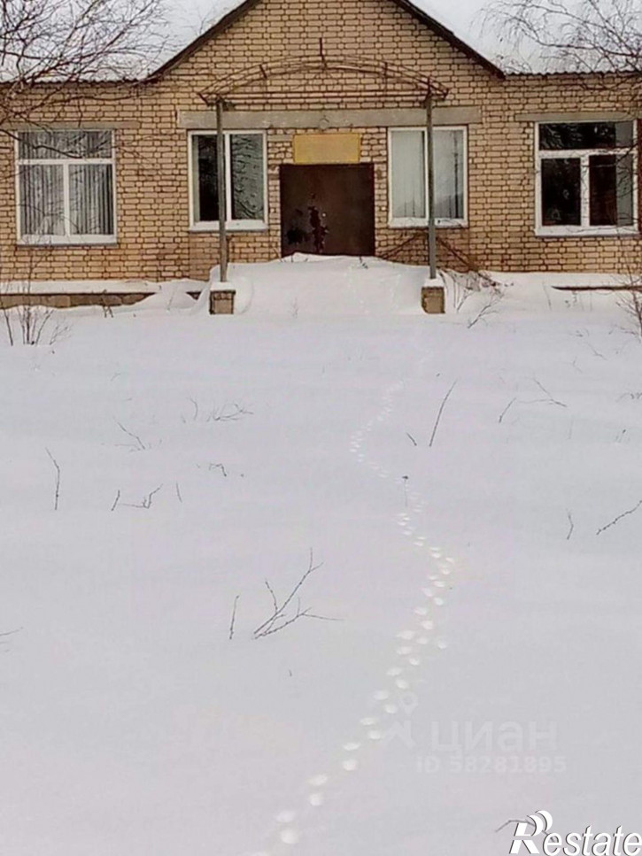 Производственное помещение Барятинский район, деревня Шемелинки, Центральная улица, 2