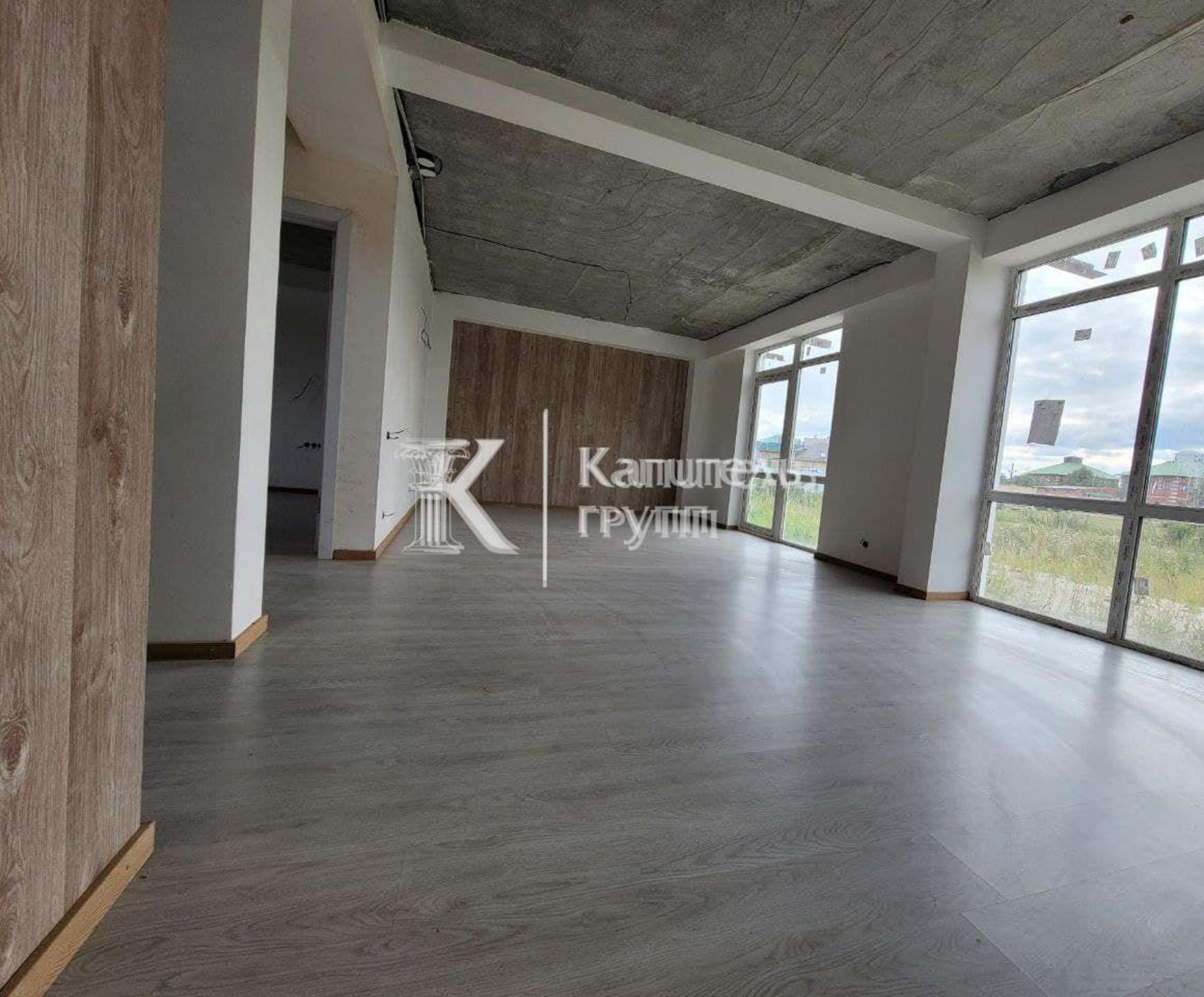Купить дачу, дом, коттедж за 9 950 000 рублей на Школьная улица, 38