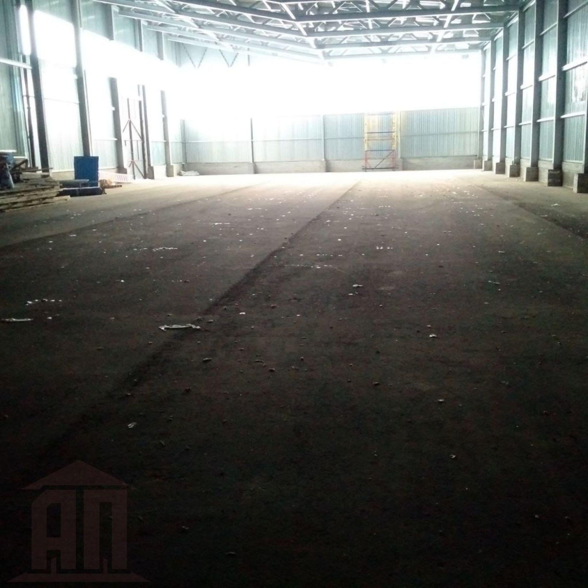 Сдать складское помещение за 1 250 000 рублей на Погрузочная, 2