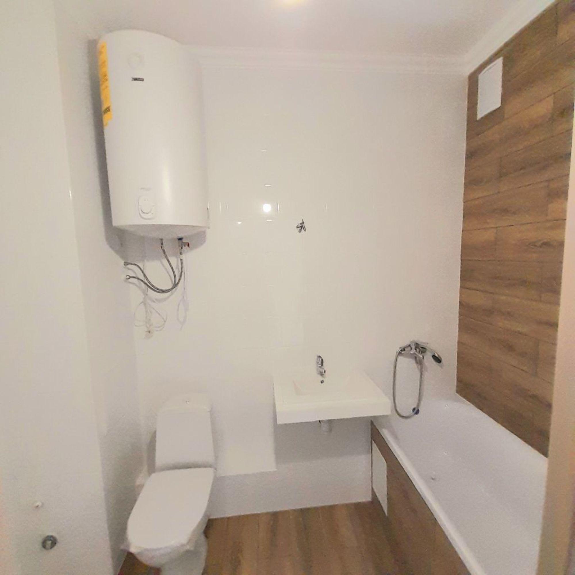 Купить квартиру за 5 413 840 рублей на Новочеркасская ул, 48