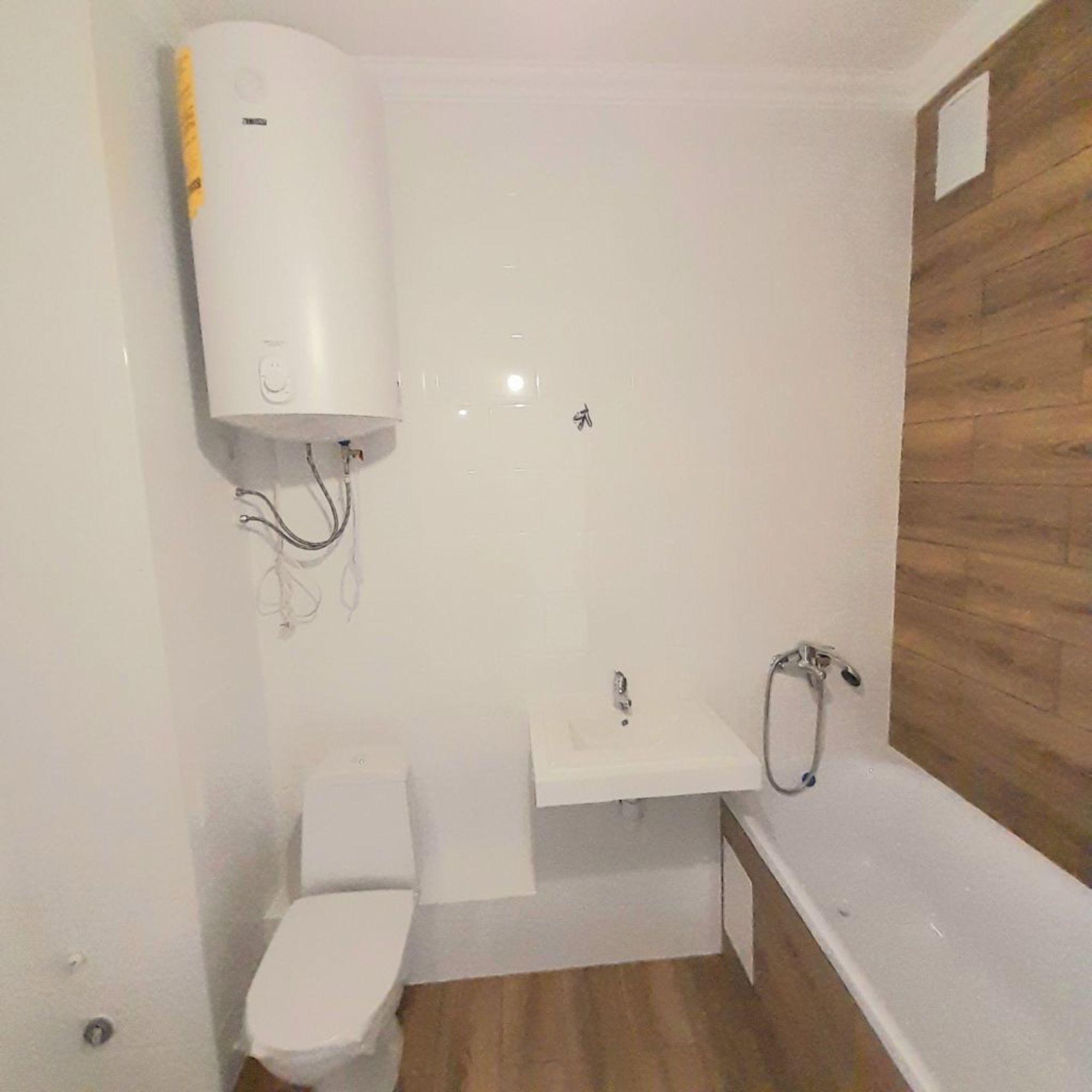 Купить квартиру за 5 413 840 рублей на Новочеркасская ул, 48