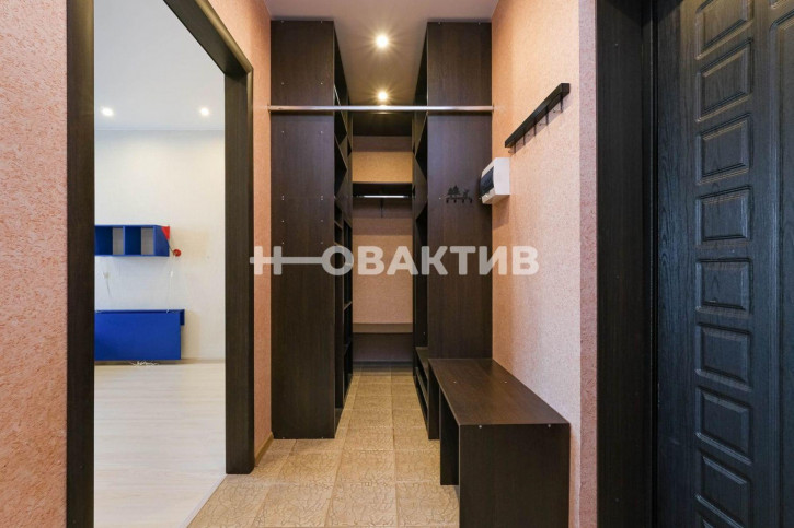 1-комн квартира г Новосибирск, ул Обская 82