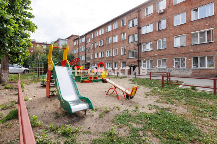 Комната переулок 1-й Пархоменко, 8