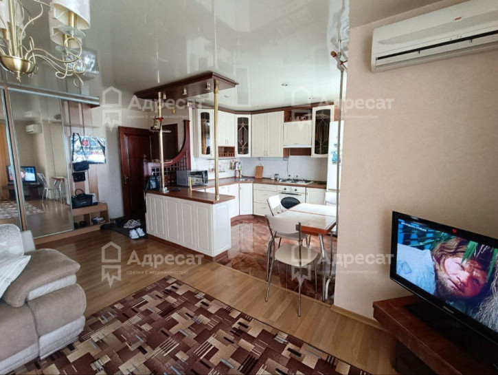 4-комн квартира ул. Казахская,  д.24