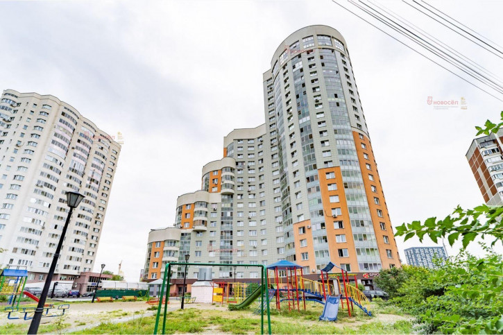 3-комн квартира Луганская 6