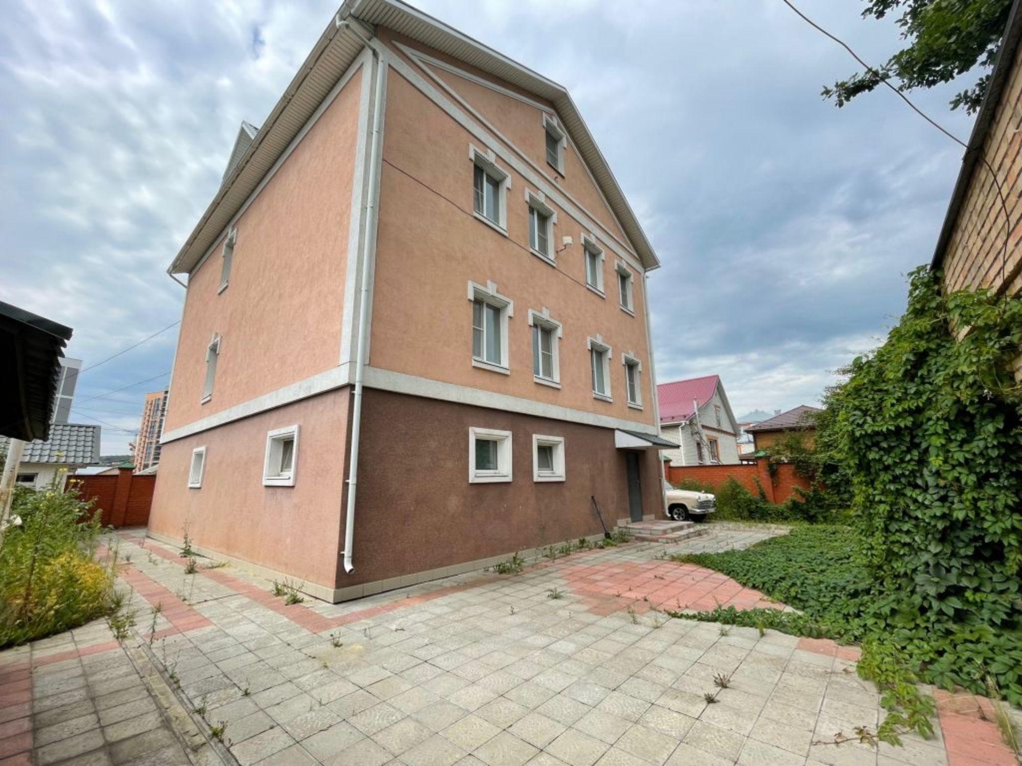 Купить дачу, дом, коттедж за 16 000 000 рублей на Овощная ул, 23