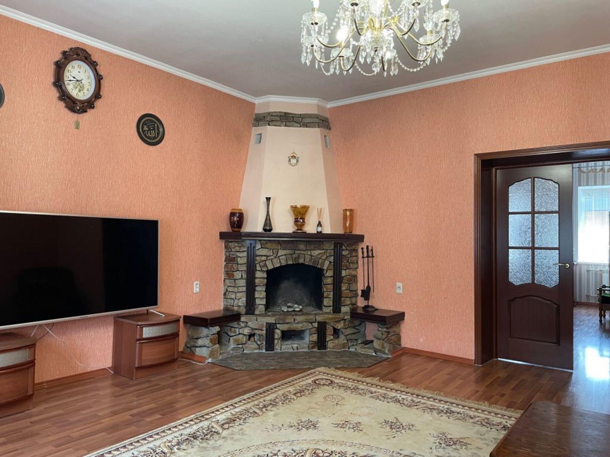 Купить дачу, дом, коттедж за 16 000 000 рублей на Овощная ул, 23