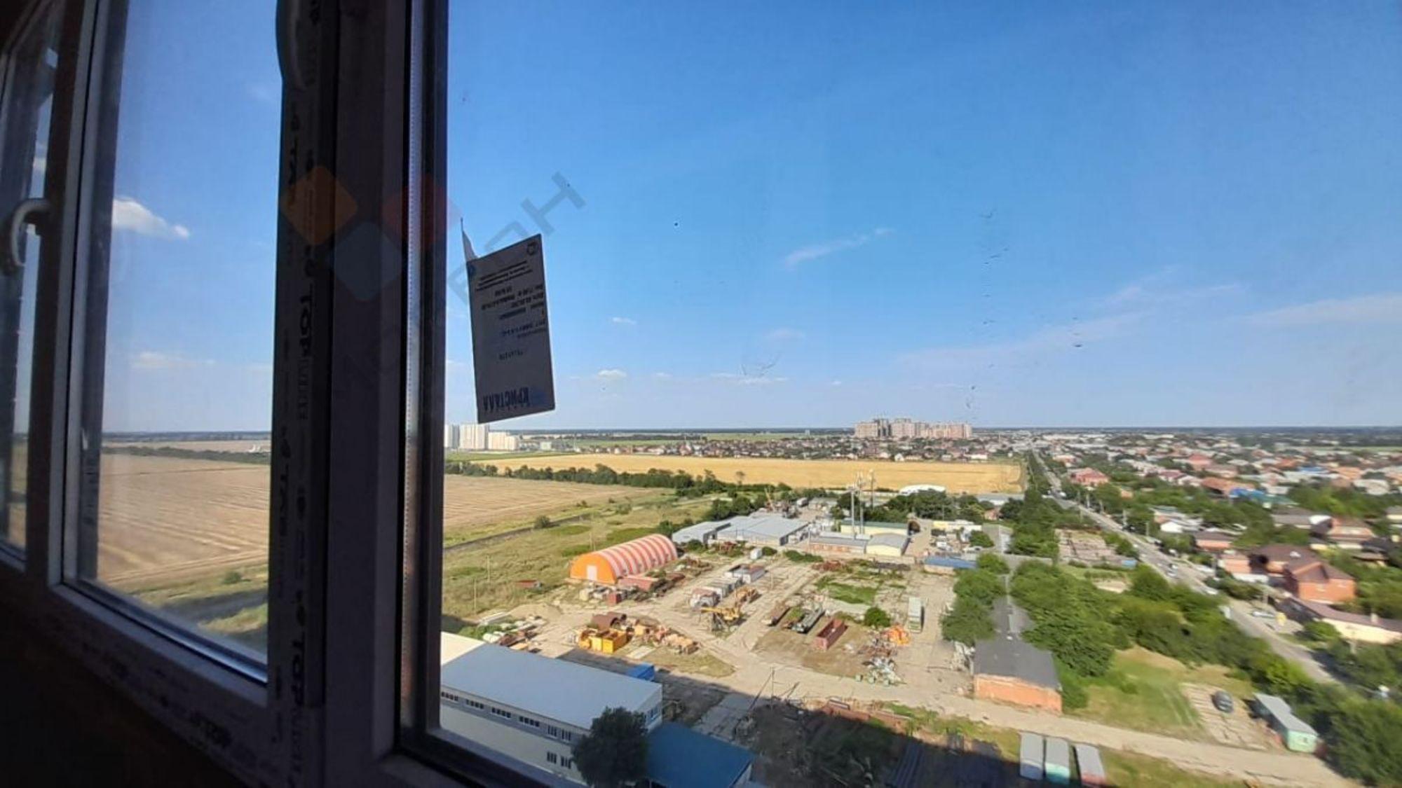 Купить квартиру за 4 000 000 рублей на улица Владимира Жириновского, 1