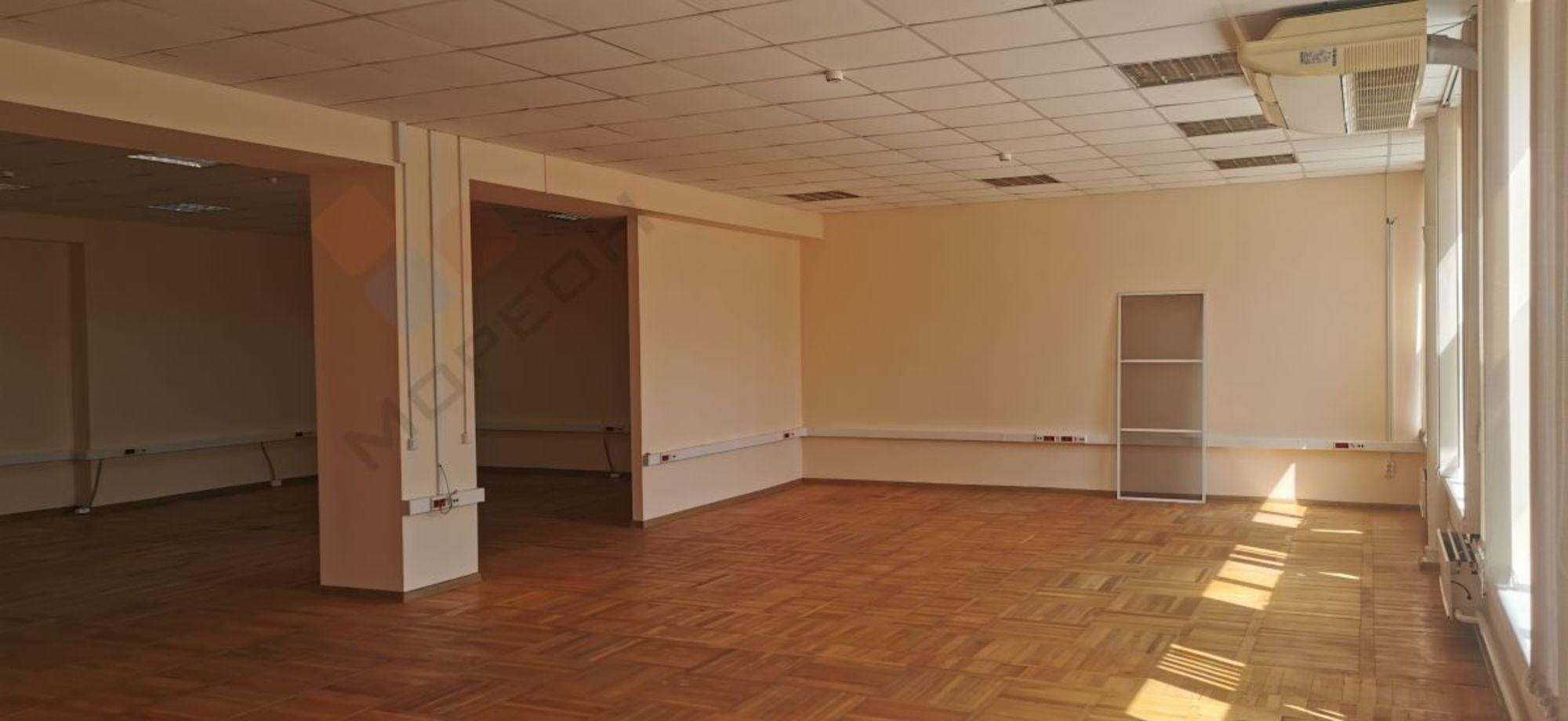 Сдать офис, помещение под офис за 221 840 рублей на Одесская ул, 41