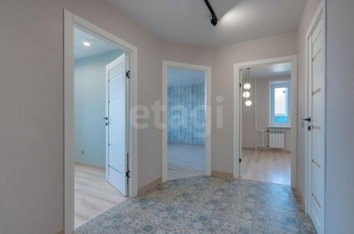 2-комн квартира улица Гагарина, 72