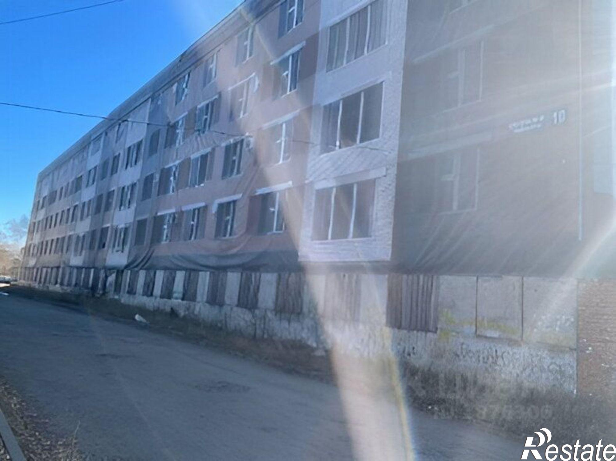 Купить ОСЗ, отдельно стоящее здание за 407 600 рублей на Школьный переулок, 12