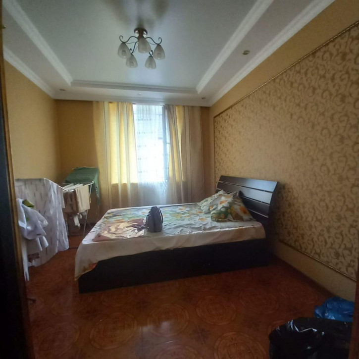 2-комн квартира Орджоникидзе ул, 84К5