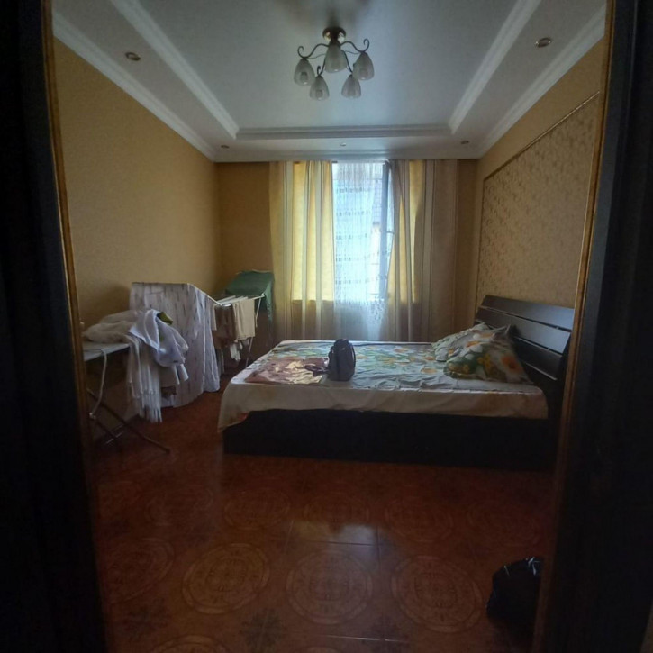 2-комн квартира Орджоникидзе ул, 84К5
