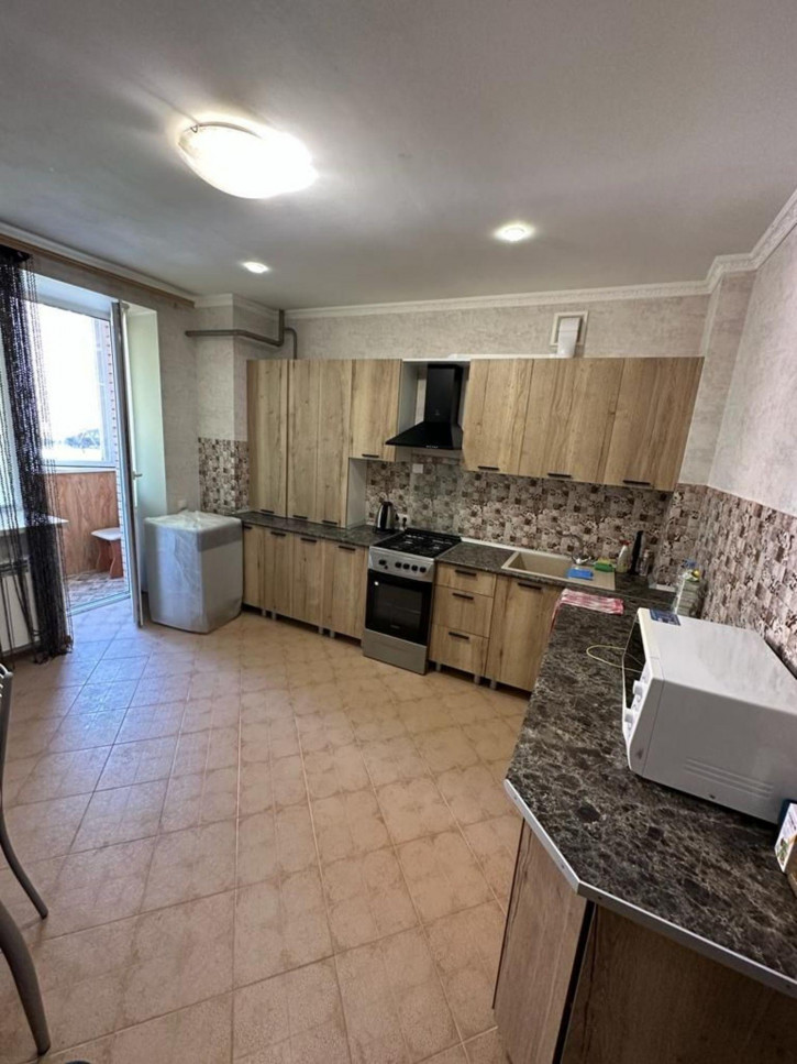 1-комн квартира Октябрьская пл, 31в