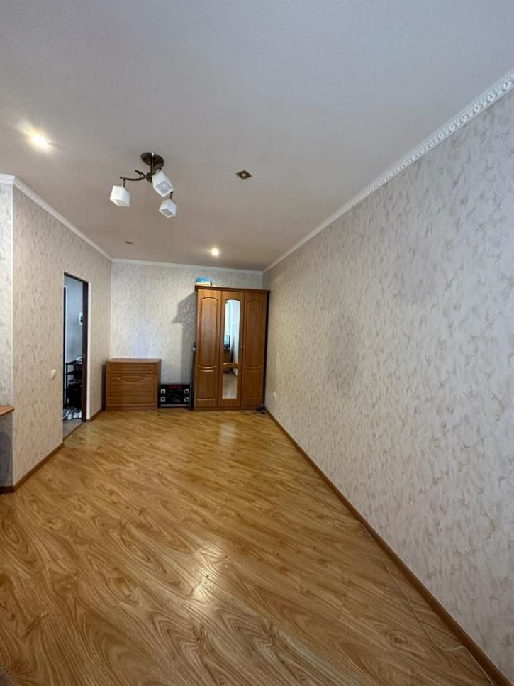 1-комн квартира Октябрьская пл, 31в