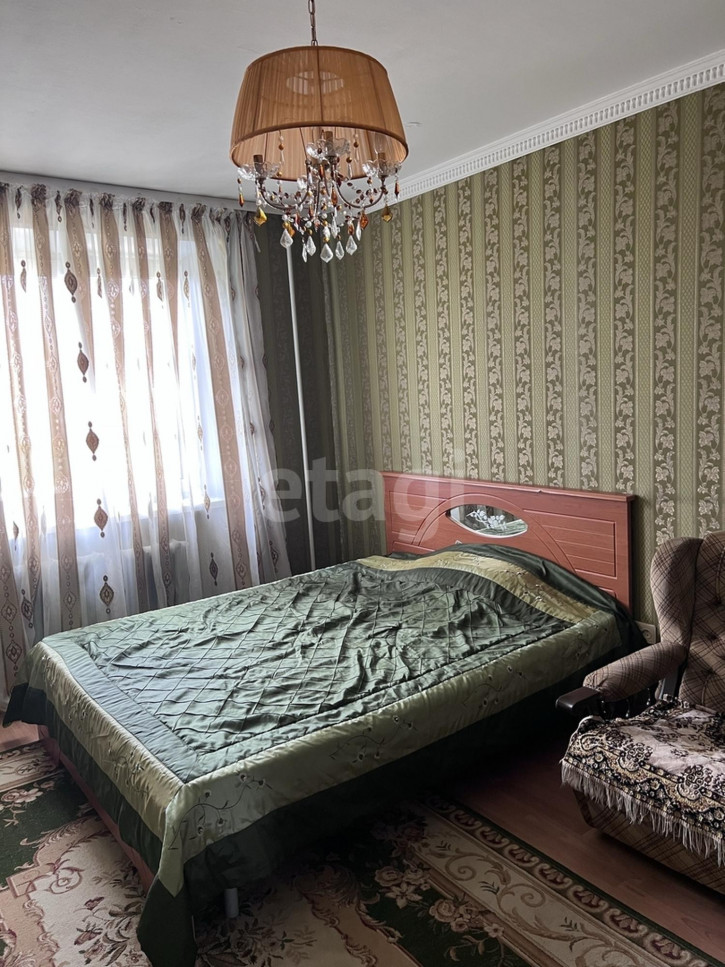 Комната Широтная, 13б