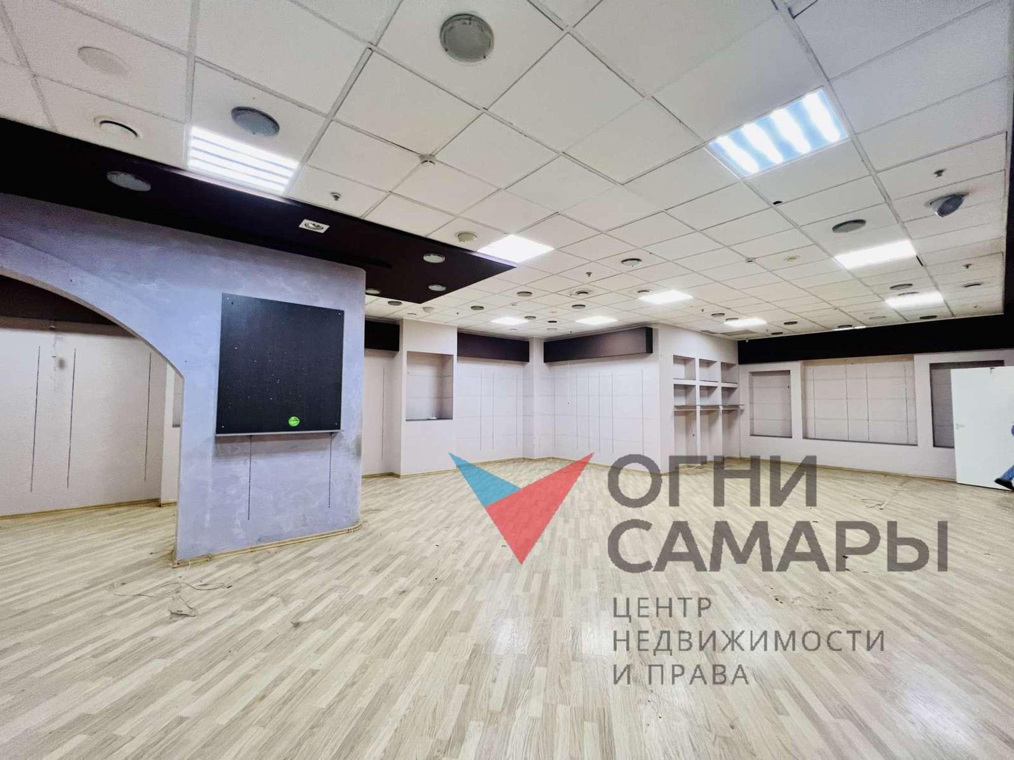 Купить помещение свободного назначения за 34 441 000 рублей на Ульяновская улица, 18