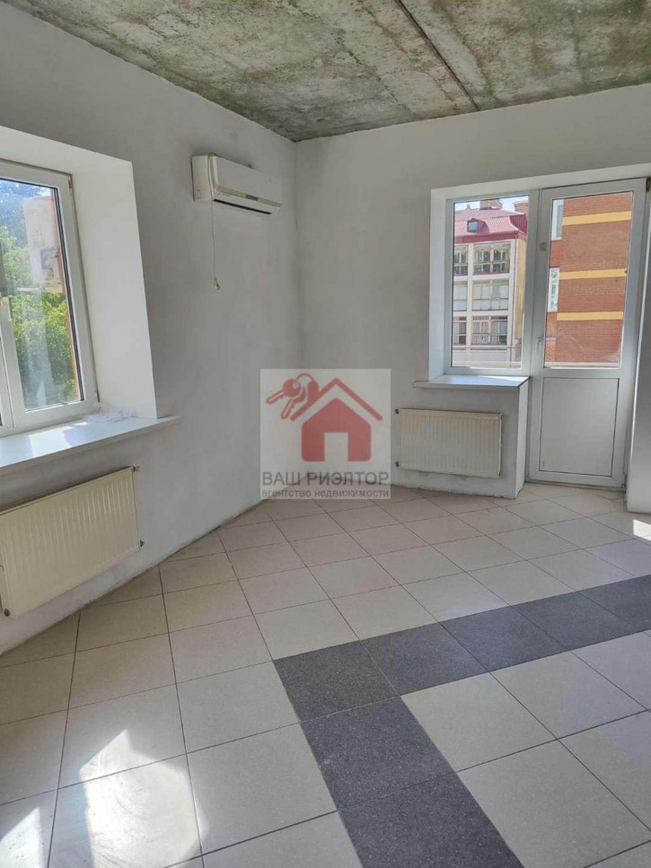 3-комн квартира Алексея Толстого улица, 92