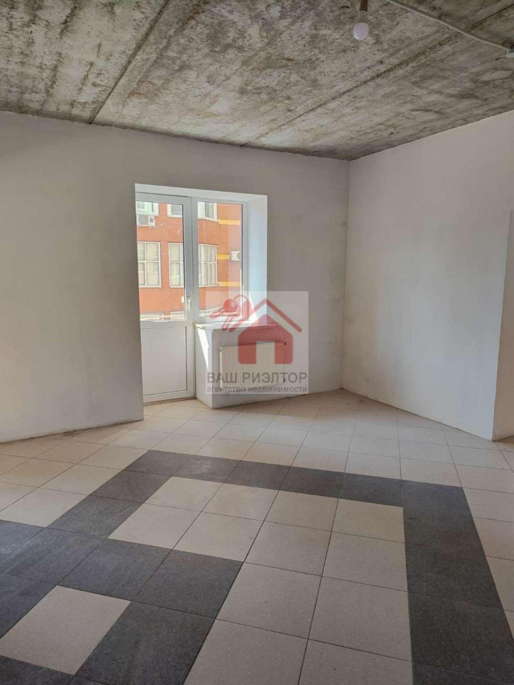 3-комн квартира Алексея Толстого улица, 92